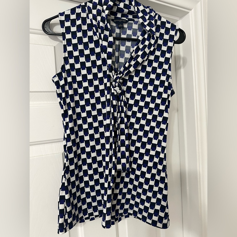 Navy and White Geometric Sleeveless Top